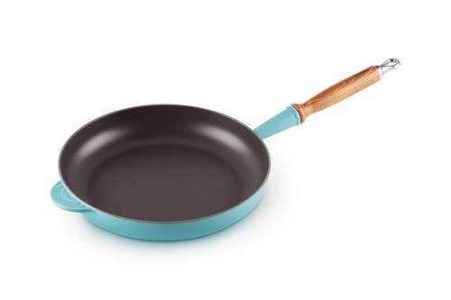 Po&ecirc;le En Fonte &Eacute;maill&eacute;e avec Manche en Bois 28 cm Bleu Cara&iuml;bes